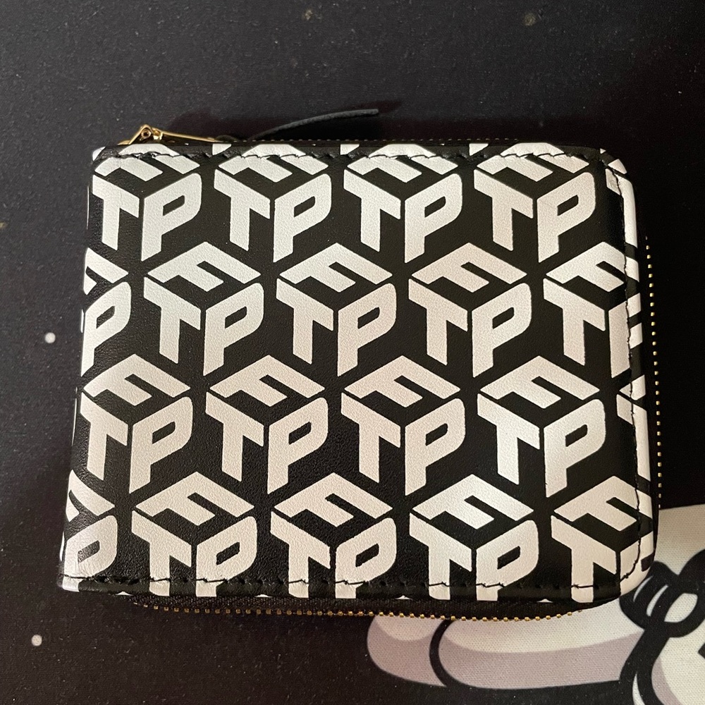 FTP Dimension Logo Zipper Wallet